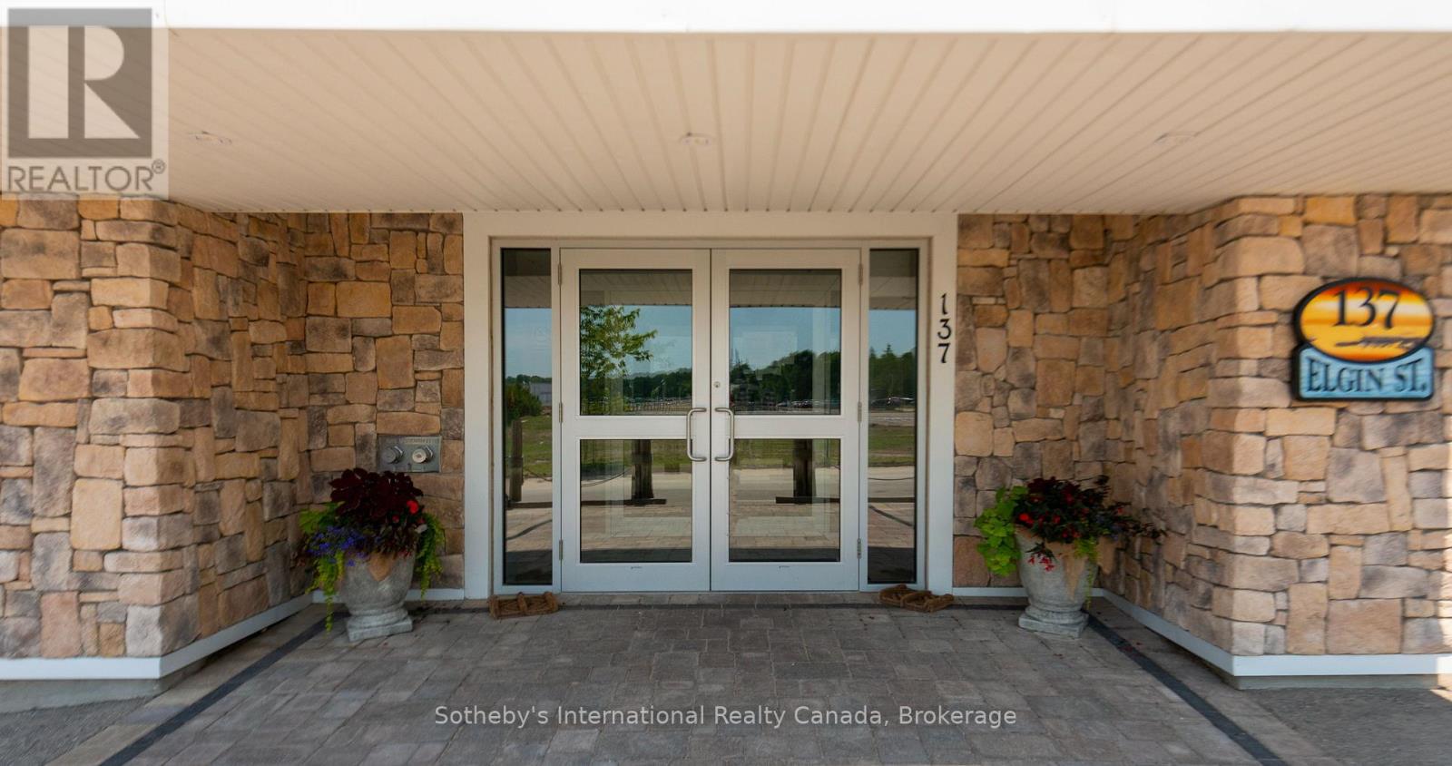 302 - 137 Elgin Street, Saugeen Shores, Ontario N0H 2C6 - Photo 5 - X12584146