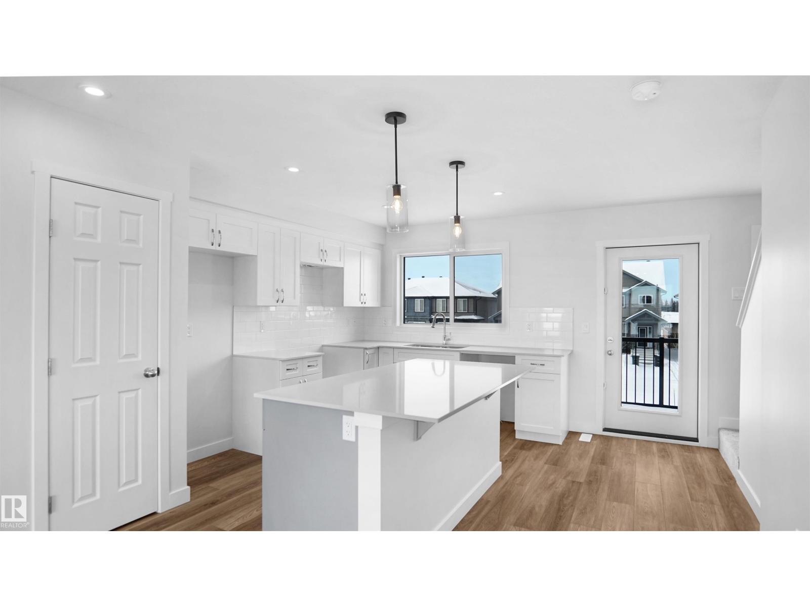 651 176 Av Ne, Edmonton, Alberta  T5Y 4G1 - Photo 11 - E4466935