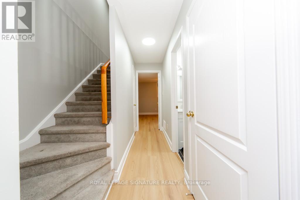 22 - 5050 Intrepid Drive, Mississauga, Ontario  L5M 8A5 - Photo 23 - W12581164