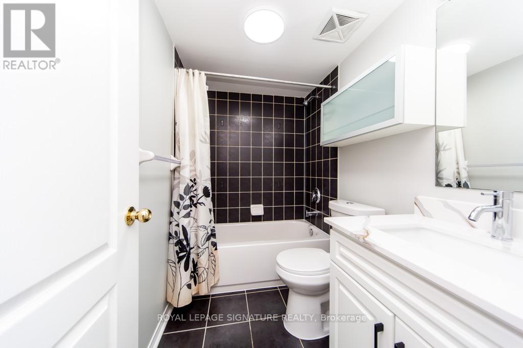 22 - 5050 Intrepid Drive, Mississauga, Ontario  L5M 8A5 - Photo 30 - W12581164