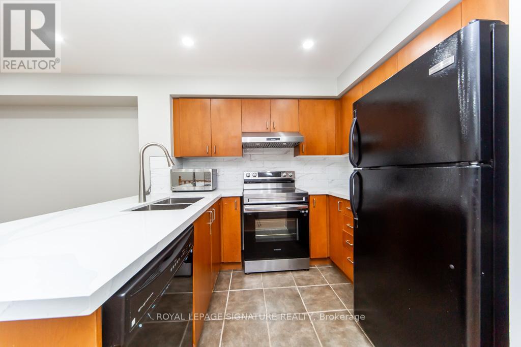 22 - 5050 Intrepid Drive, Mississauga, Ontario  L5M 8A5 - Photo 19 - W12581164