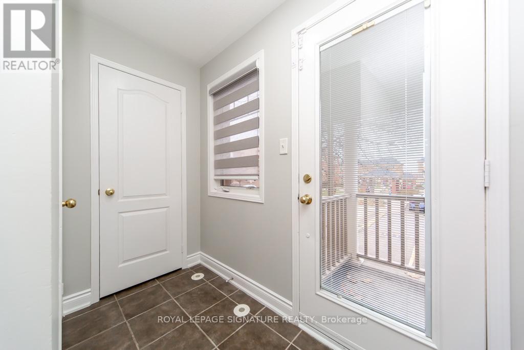 22 - 5050 Intrepid Drive, Mississauga, Ontario  L5M 8A5 - Photo 20 - W12581164