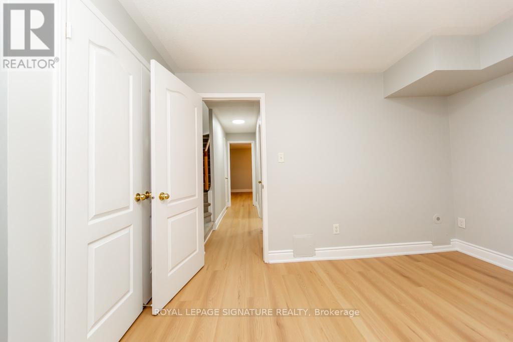 22 - 5050 Intrepid Drive, Mississauga, Ontario  L5M 8A5 - Photo 35 - W12581164