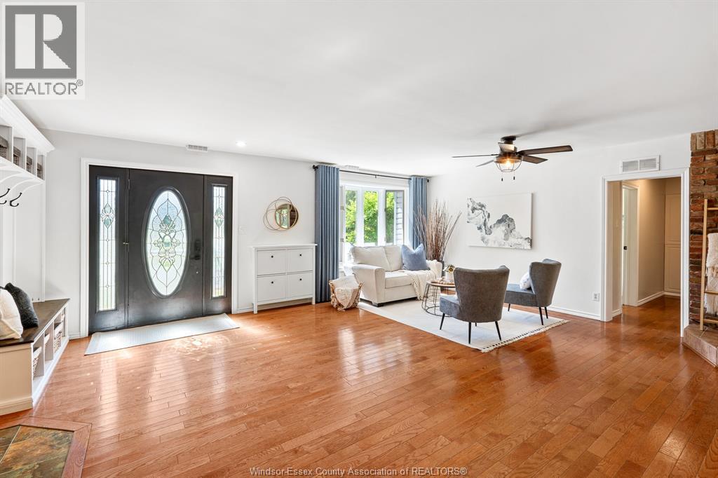 9395 River Line, Chatham, Ontario  N7M 5J4 - Photo 2 - 25030752