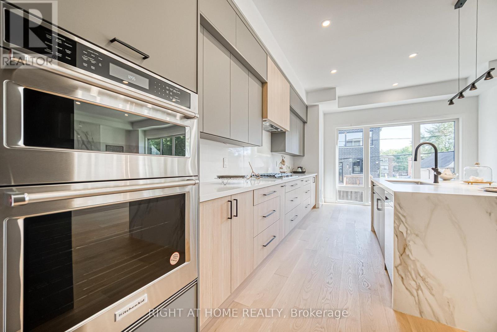 67 Bexhill Avenue, Toronto, Ontario  M1L 3B7 - Photo 10 - E12583422