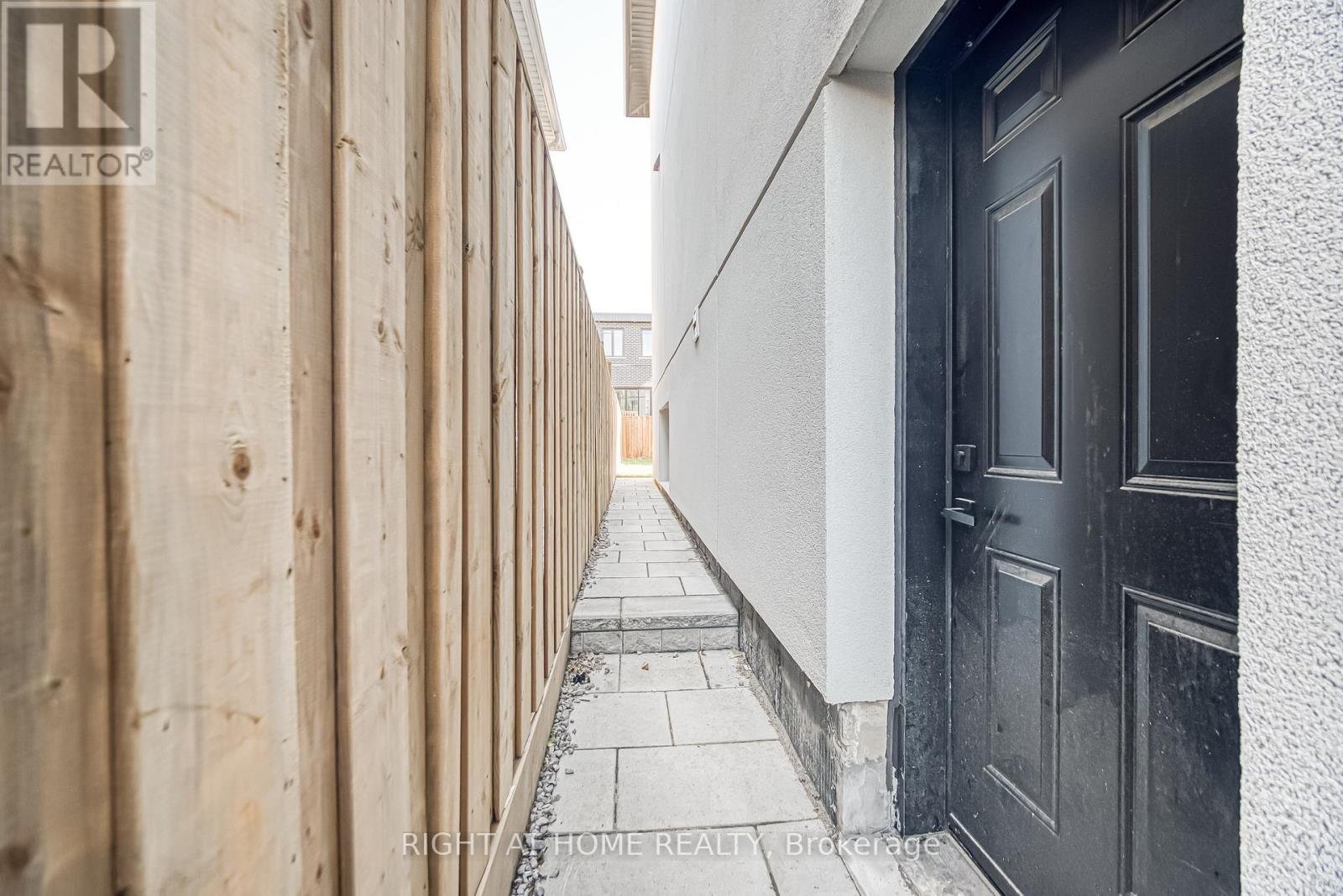 67 Bexhill Avenue, Toronto, Ontario  M1L 3B7 - Photo 45 - E12583422