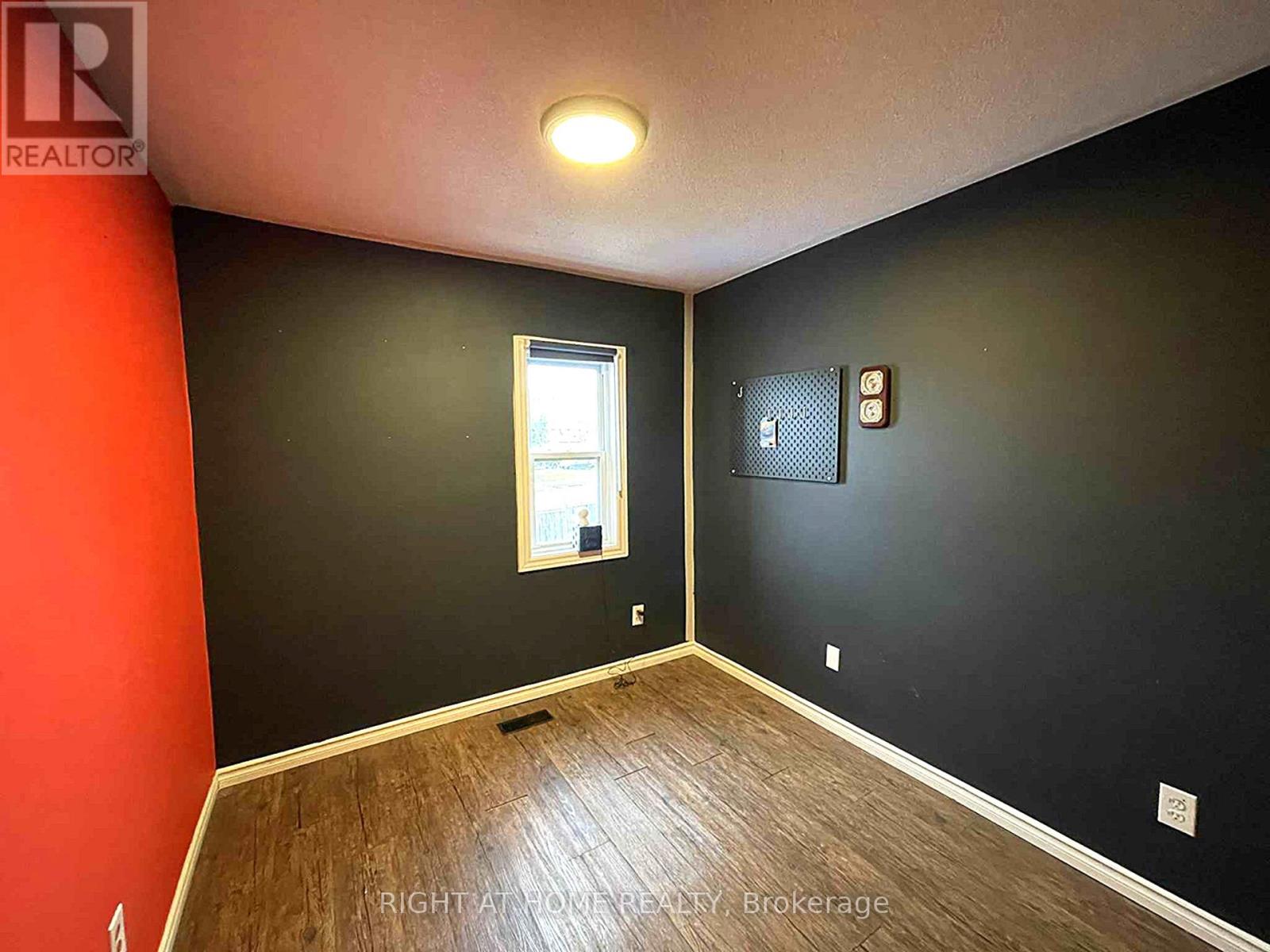 294 Ferndale Drive S, Barrie, Ontario  L4N 8K1 - Photo 19 - S12580584