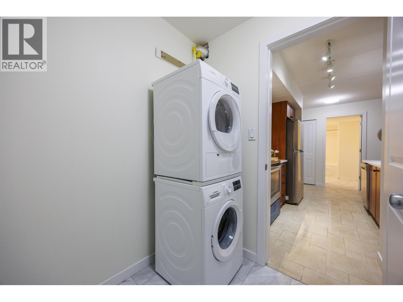 307 6508 Denbigh Avenue, Burnaby, British Columbia  V5H 4W6 - Photo 18 - R3070417