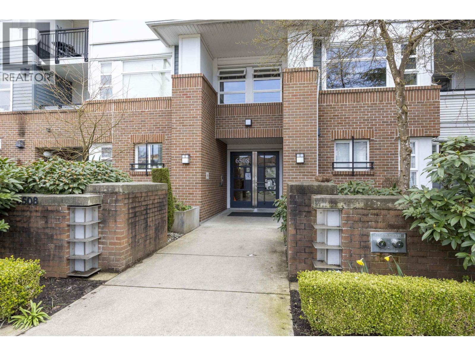 307 6508 DENBIGH AVENUE, Burnaby, British Columbia