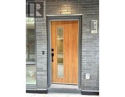 93 - 71 CURLEW DRIVE, Toronto, Ontario