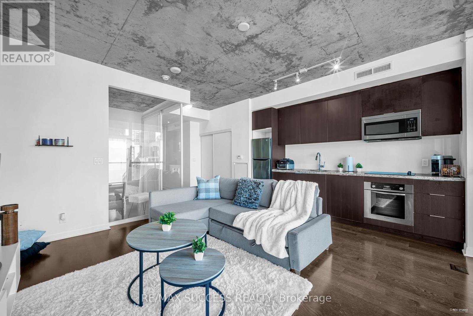 1005 - 478 King Street W, Toronto, Ontario  M5V 0A8 - Photo 11 - C12584180