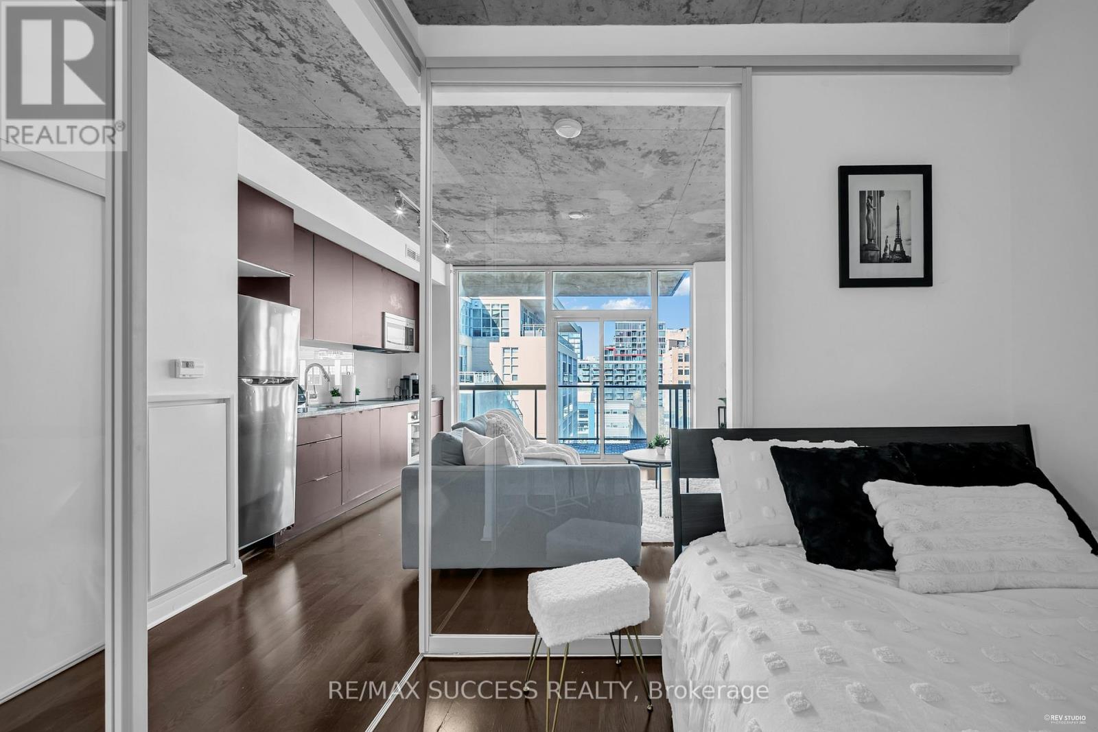 1005 - 478 King Street W, Toronto, Ontario  M5V 0A8 - Photo 14 - C12584180