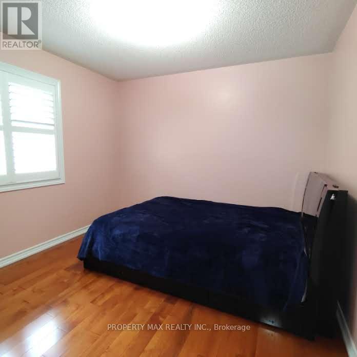 1517 Dusty Drive, Pickering, Ontario  L1X 0C8 - Photo 10 - E12584134