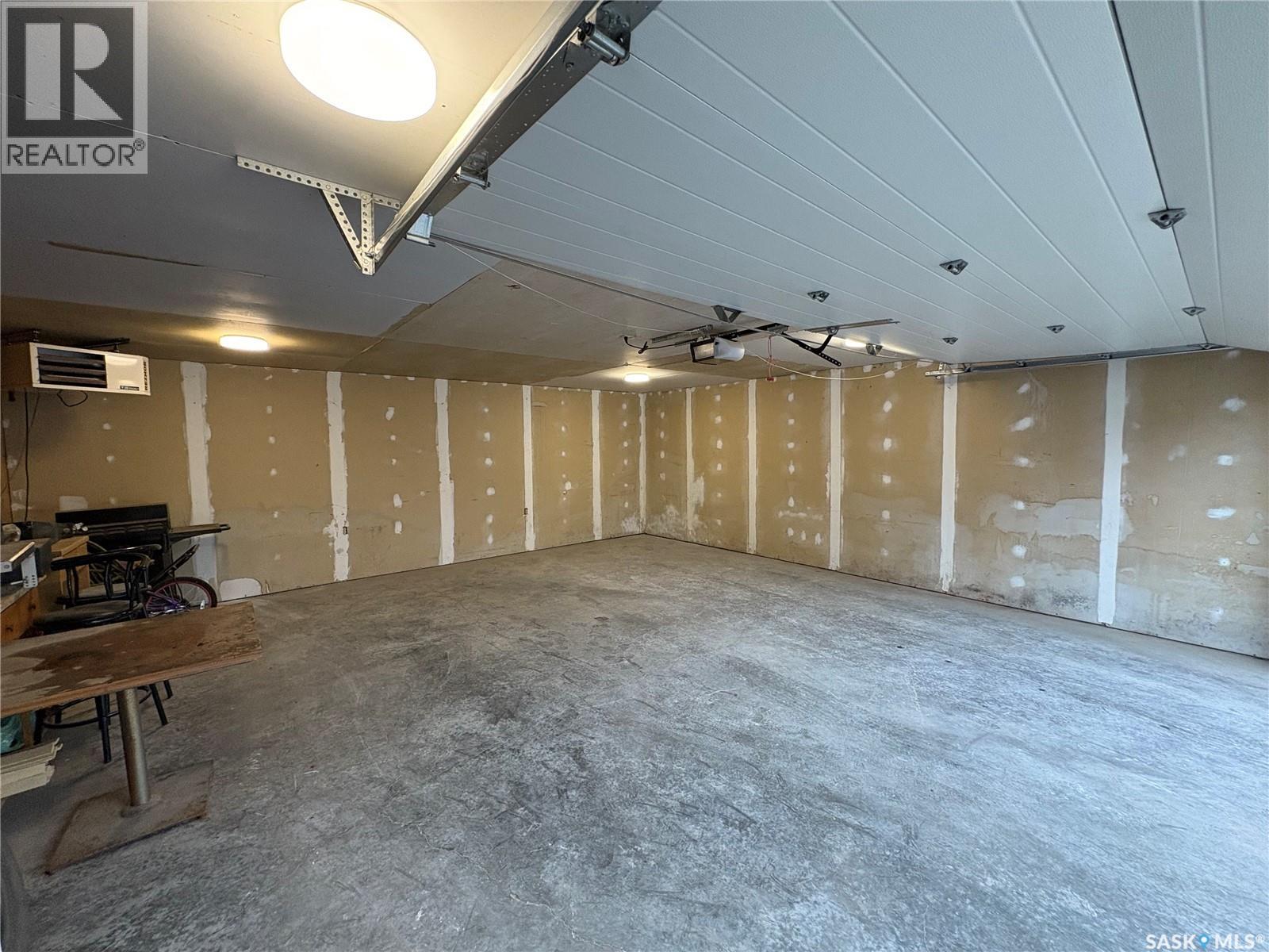 70 Dutton Crescent, Regina, Saskatchewan  S4N 4E5 - Photo 26 - SK024852