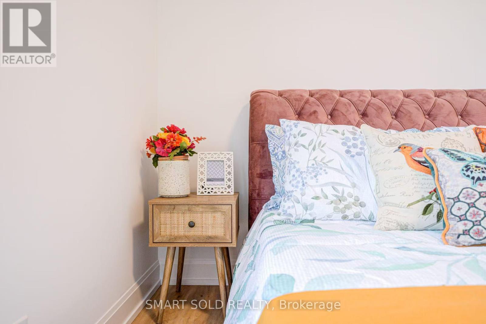 A 208 - 38 Gandhi Lane, Markham, Ontario  L3T 0G9 - Photo 7 - N12584128