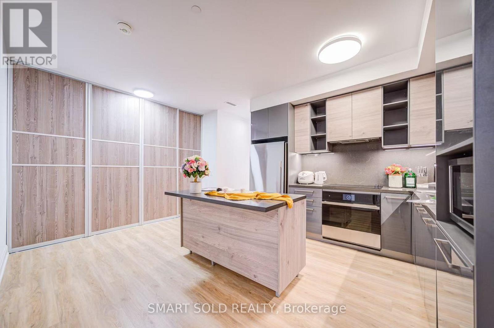 A 208 - 38 Gandhi Lane, Markham, Ontario  L3T 0G9 - Photo 8 - N12584128