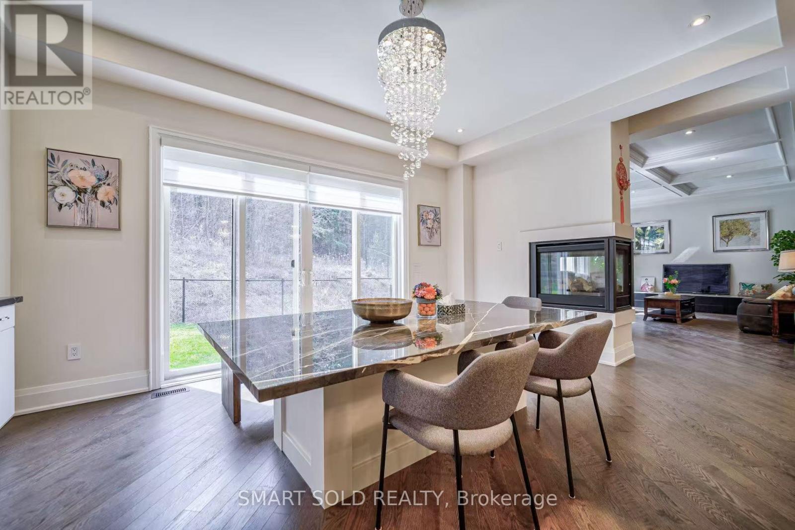 Room E - 133 Hillsview Drive, Richmond Hill, Ontario  L4C 2R4 - Photo 11 - N12584130