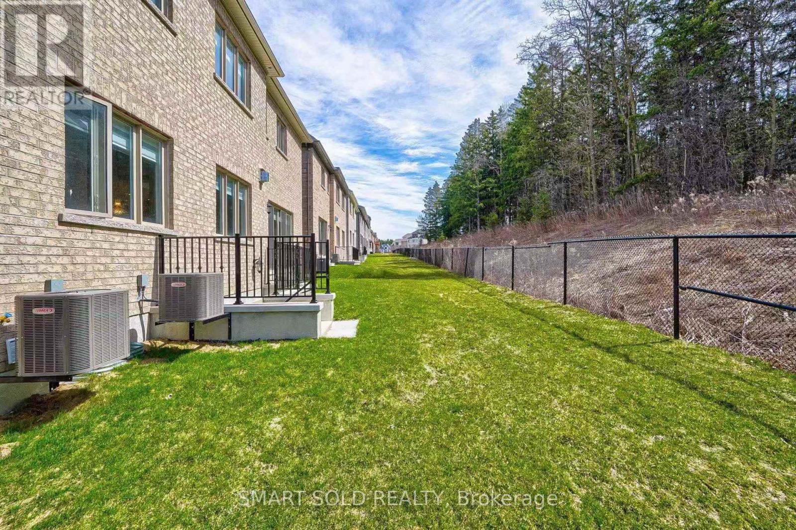 Room E - 133 Hillsview Drive, Richmond Hill, Ontario  L4C 2R4 - Photo 17 - N12584130