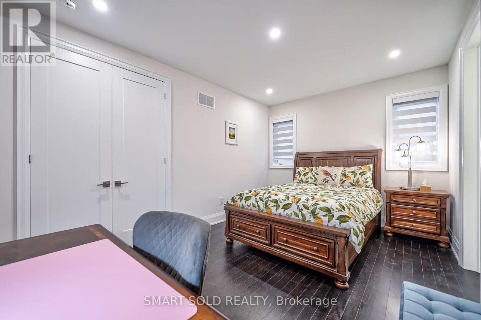 Room E - 133 Hillsview Drive, Richmond Hill, Ontario  L4C 2R4 - Photo 4 - N12584130