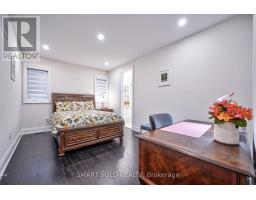 ROOM E - 133 HILLSVIEW DRIVE, Richmond Hill, Ontario