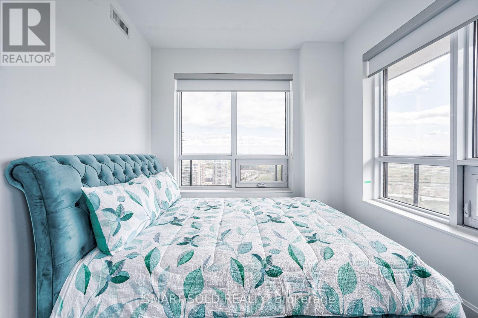 C 2701 - 8 Water Walk Drive, Markham, Ontario  L3R 6L4 - Photo 2 - N12584136