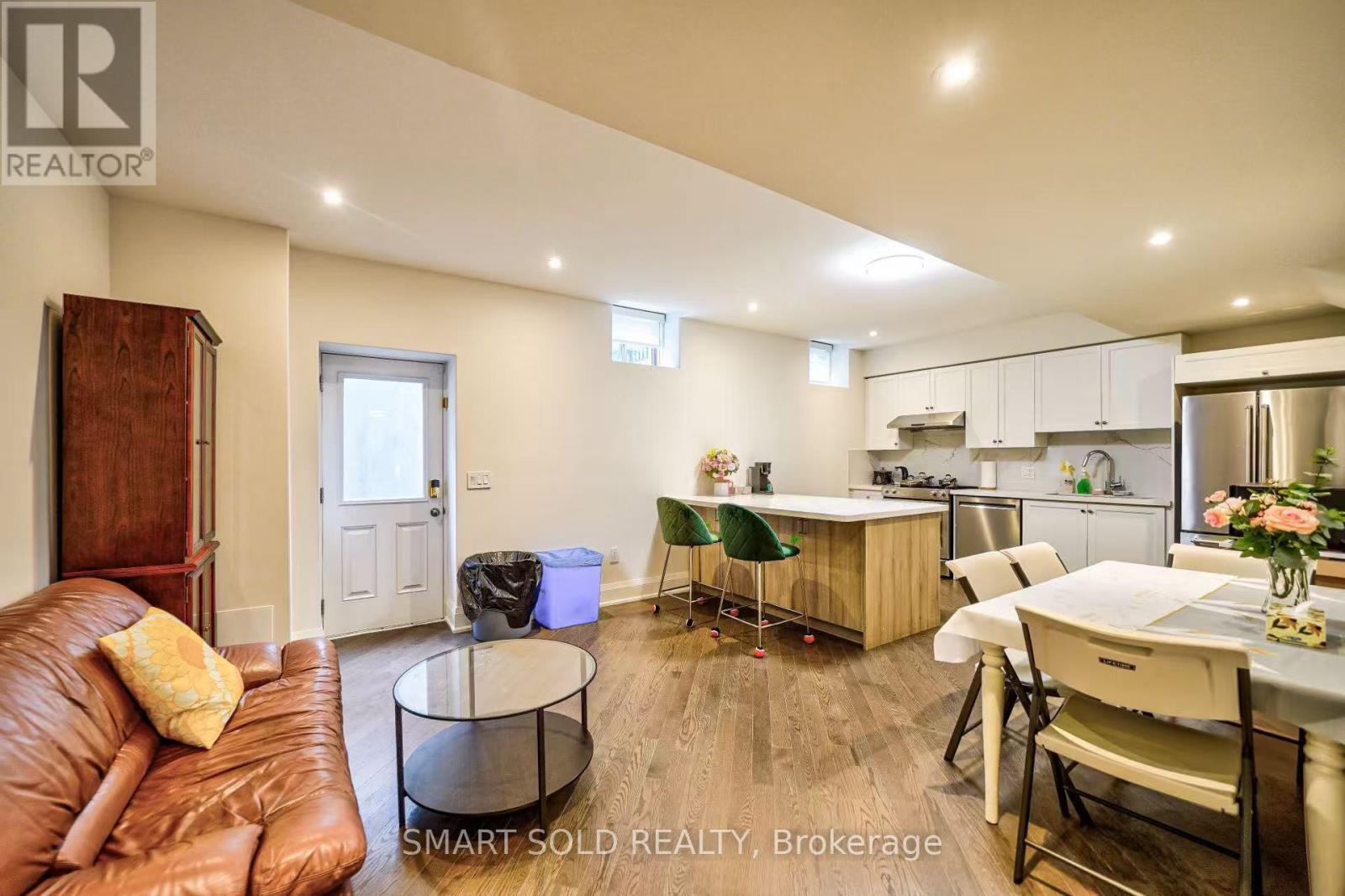 Rma Bsm - 133 Hillsview Drive, Richmond Hill, Ontario  L4C 2R4 - Photo 8 - N12584138