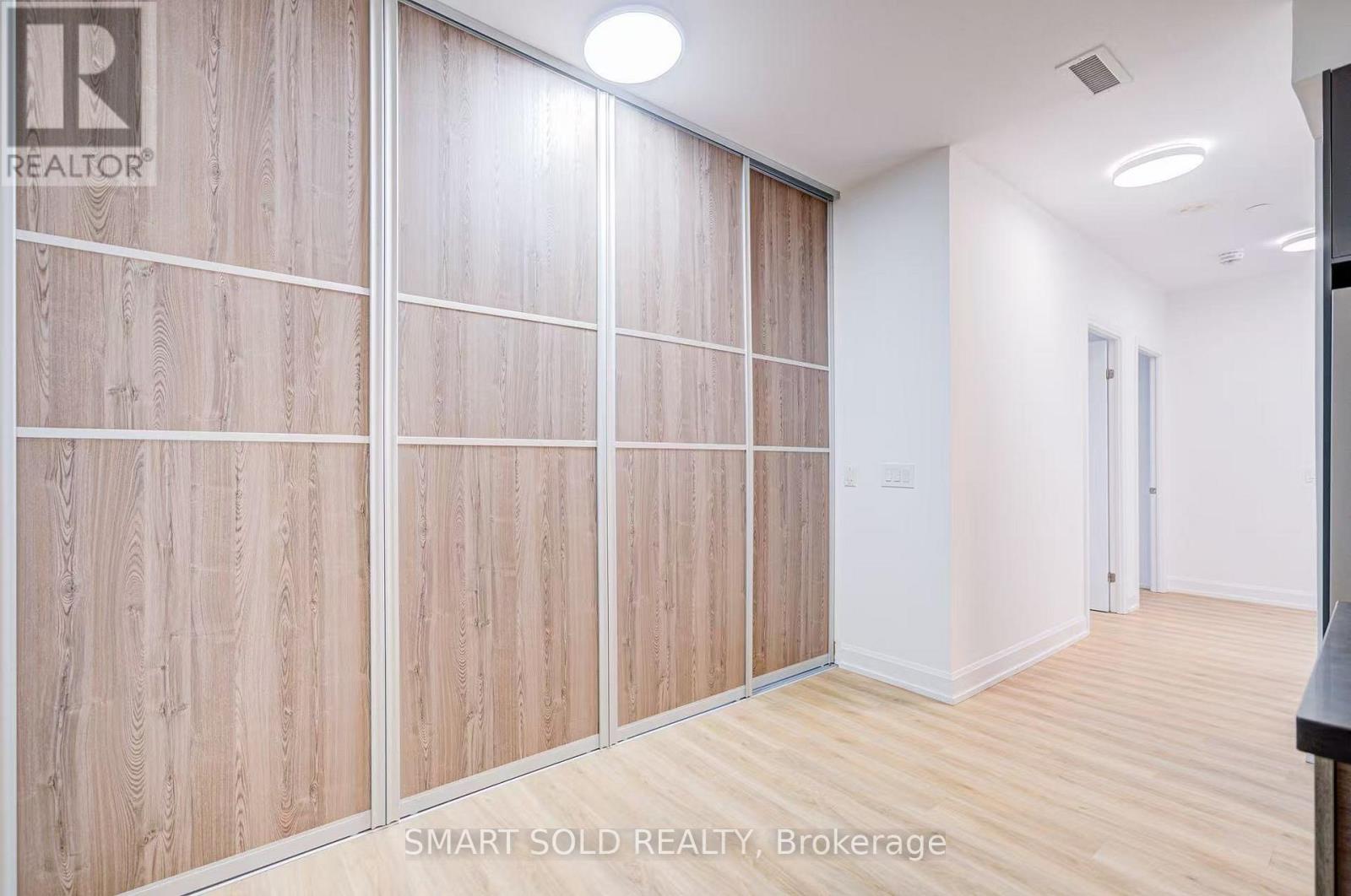 D 208 - 38 Gandhi Lane, Markham, Ontario  L3T 0G9 - Photo 13 - N12584158