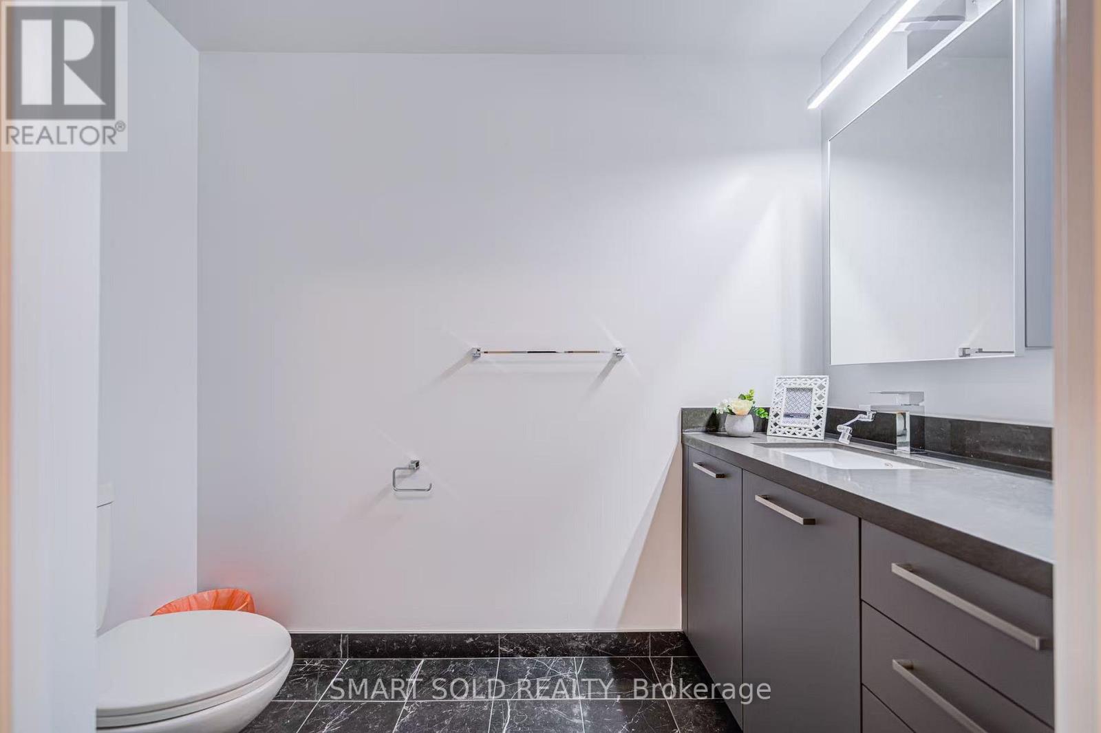 D 208 - 38 Gandhi Lane, Markham, Ontario  L3T 0G9 - Photo 14 - N12584158