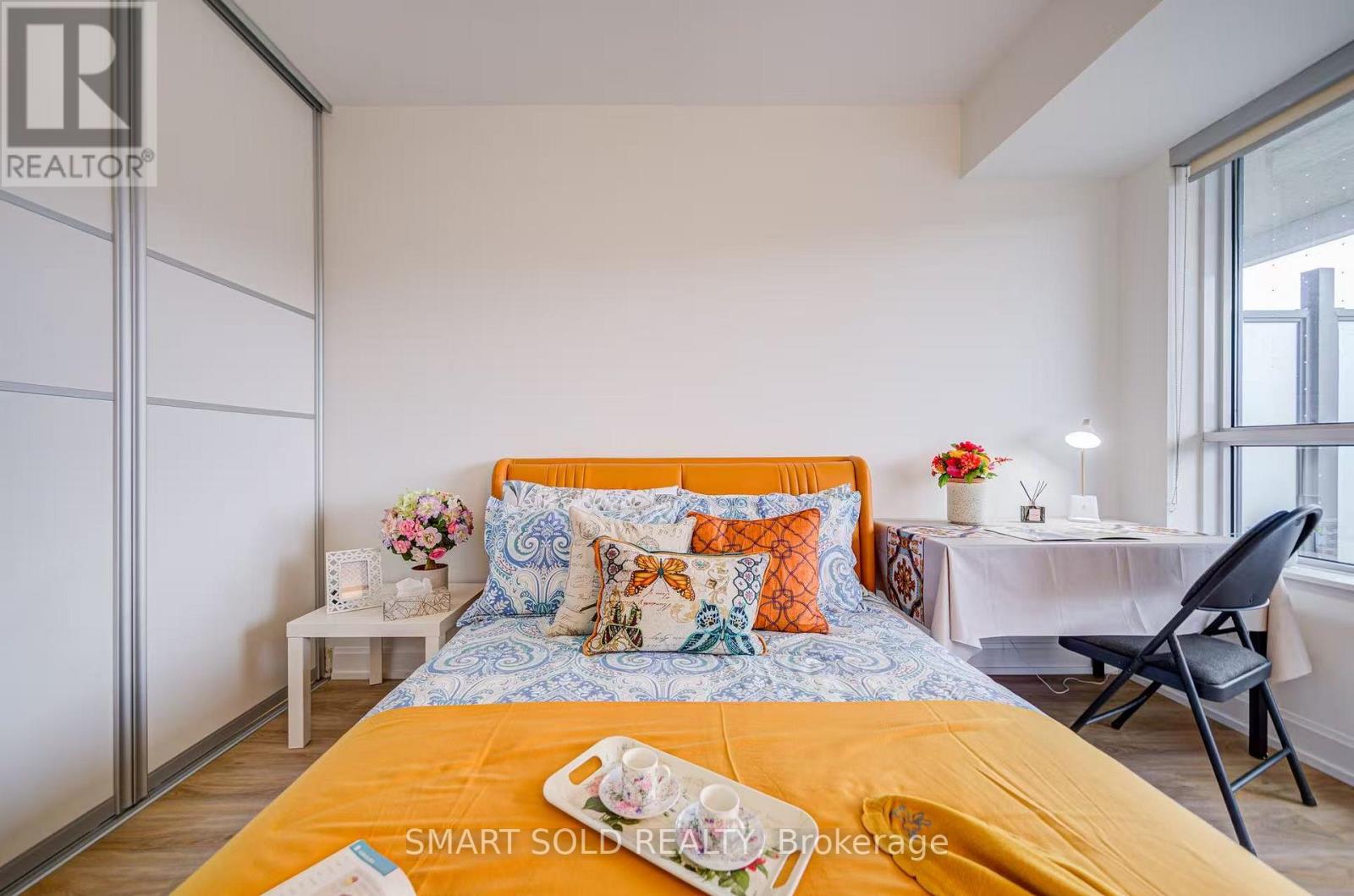 D 208 - 38 Gandhi Lane, Markham, Ontario  L3T 0G9 - Photo 2 - N12584158