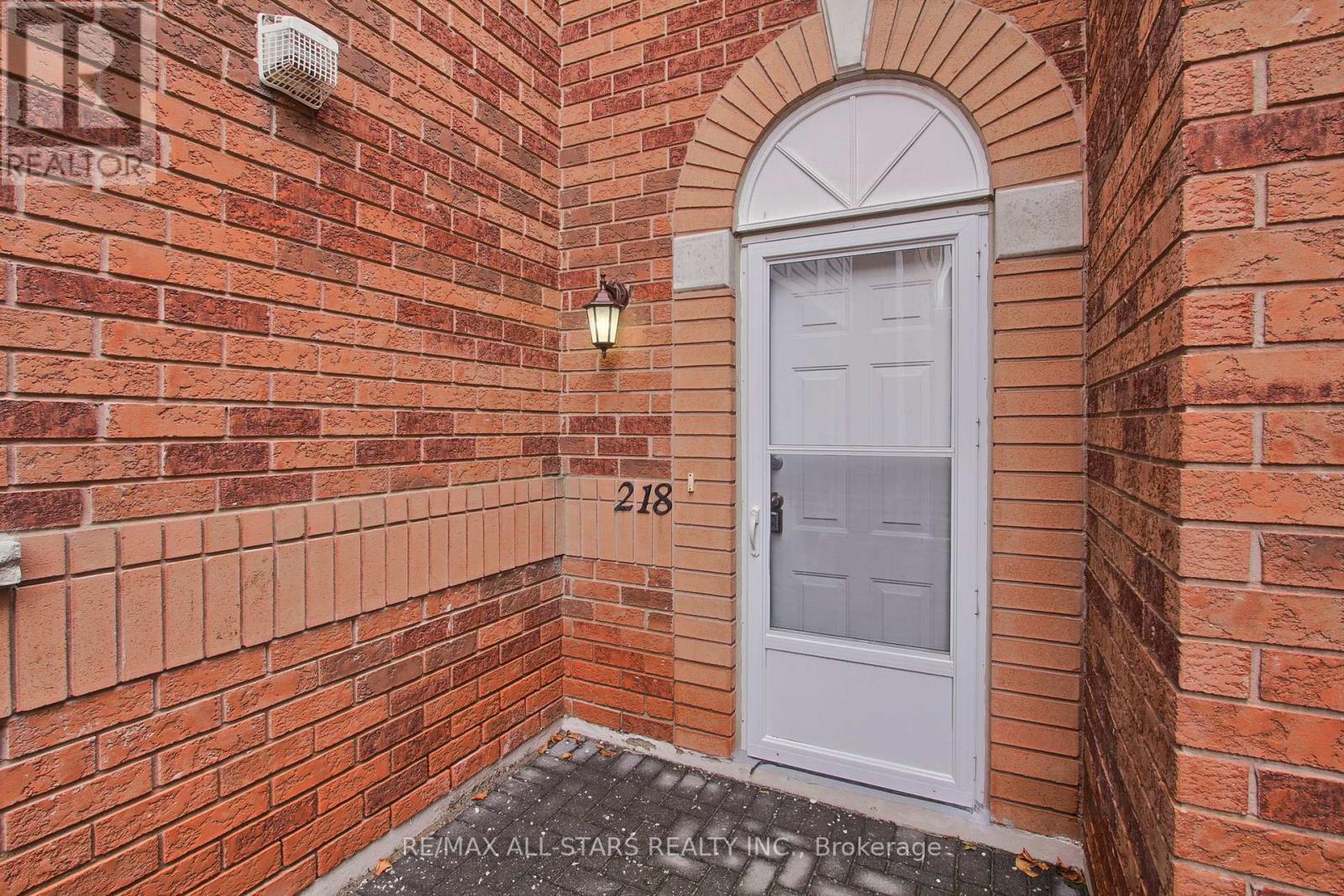 218 - 12421 Ninth Line, Whitchurch-Stouffville, Ontario  L4A 1J3 - Photo 4 - N12584176