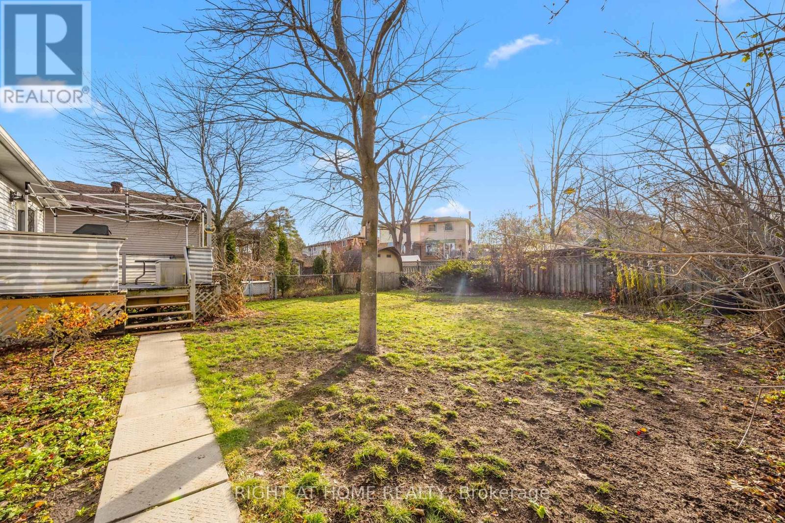 294 Anne Street N, Barrie, Ontario  L4N 5H9 - Photo 13 - S12584174