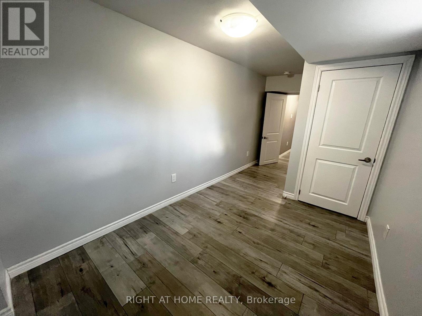 294 Anne Street N, Barrie, Ontario  L4N 5H9 - Photo 23 - S12584174