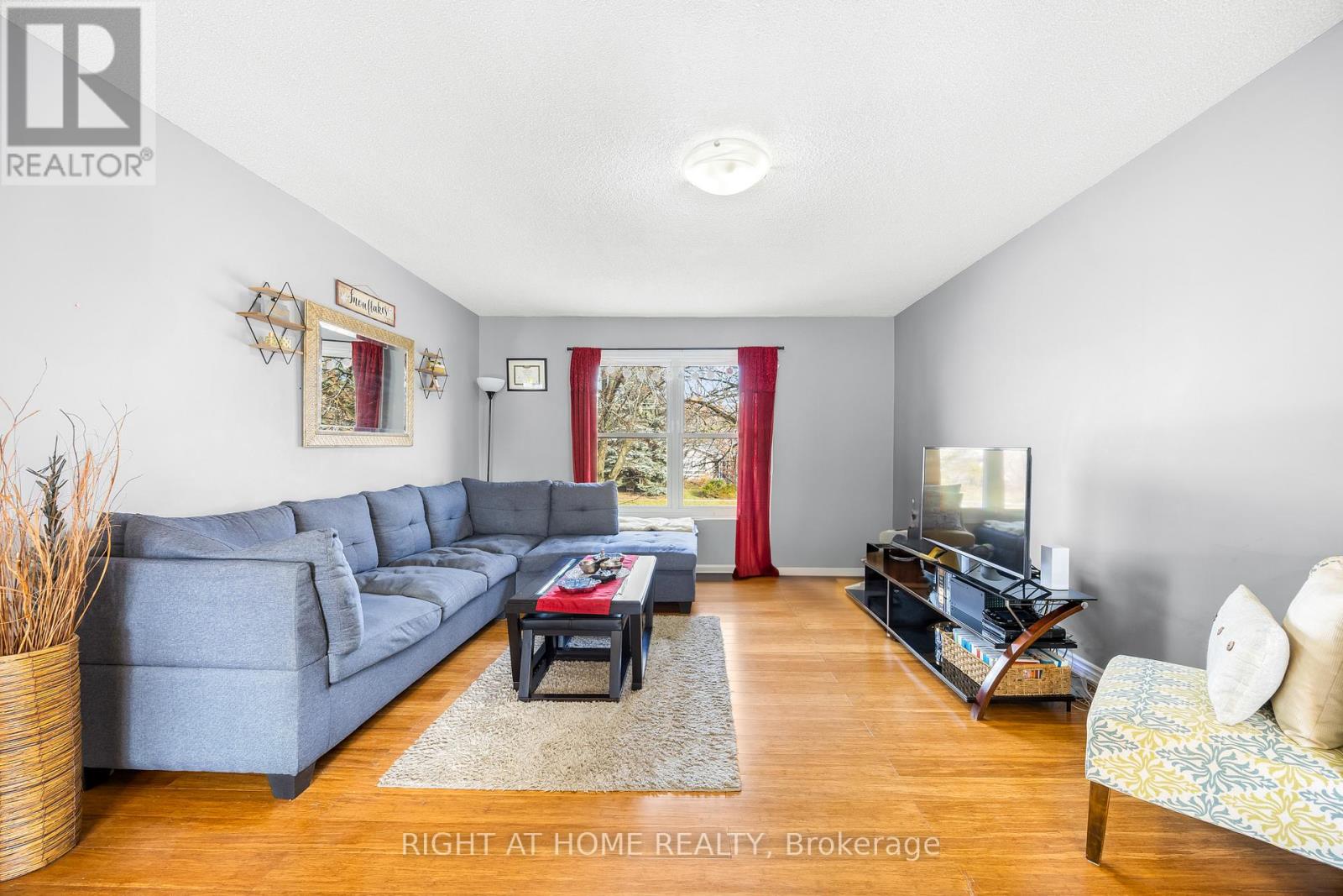 294 Anne Street N, Barrie, Ontario  L4N 5H9 - Photo 7 - S12584174