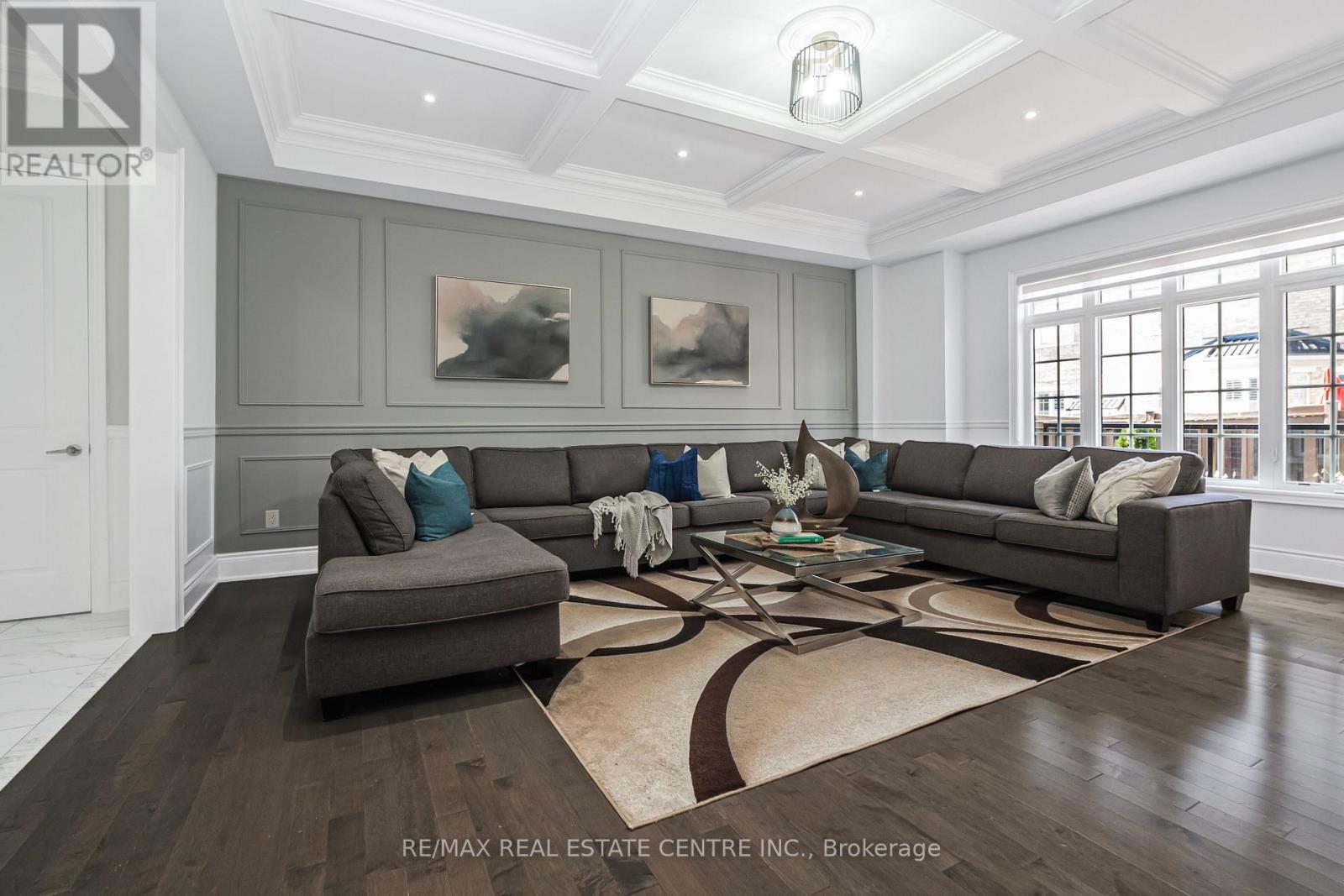 102 Belladonna Circle, Brampton, Ontario  L6P 4B6 - Photo 16 - W12584132