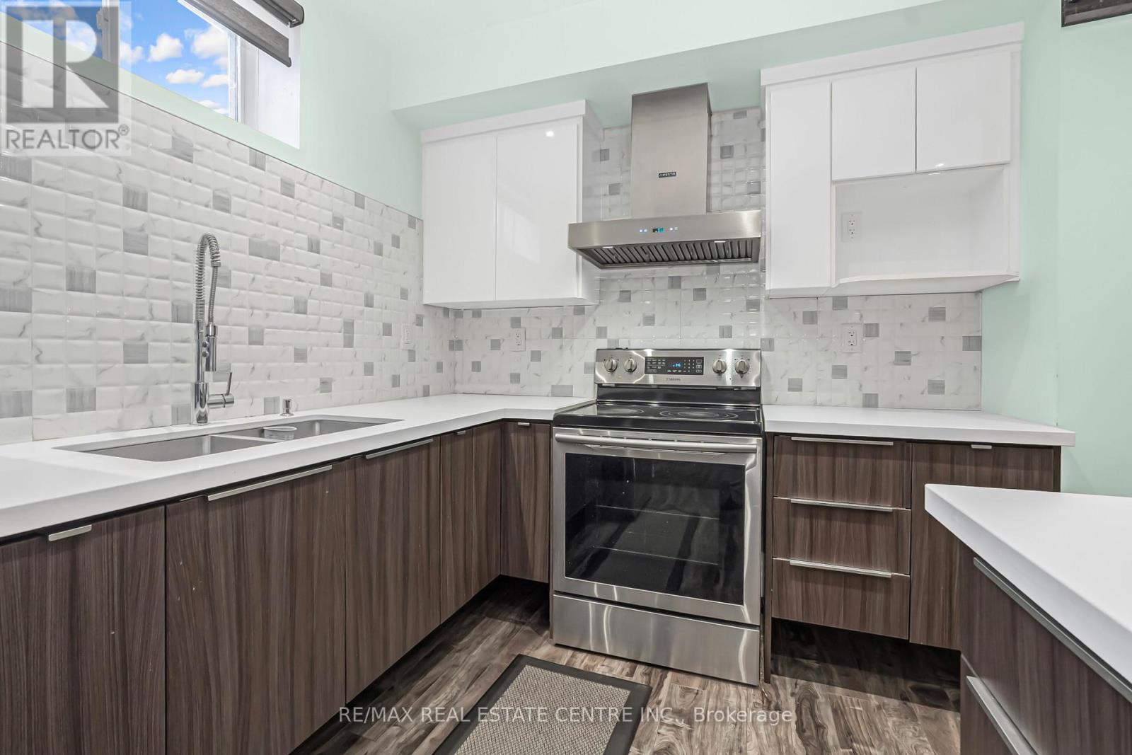 102 Belladonna Circle, Brampton, Ontario  L6P 4B6 - Photo 39 - W12584132