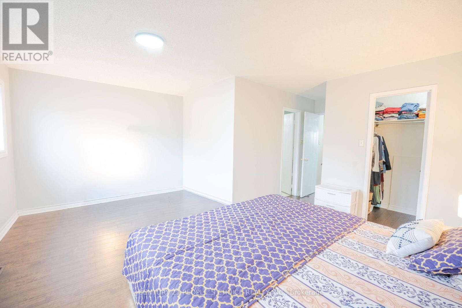 110 Goldenlight Circle, Brampton, Ontario  L6X 4N6 - Photo 20 - W12584148