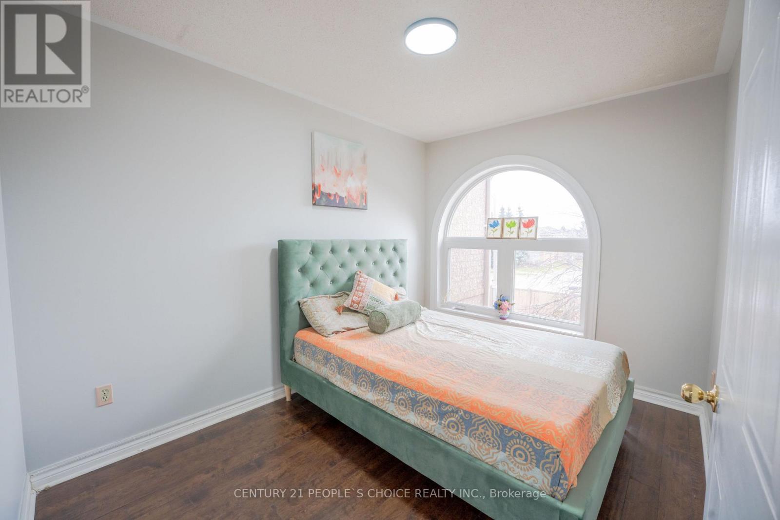 110 Goldenlight Circle, Brampton, Ontario  L6X 4N6 - Photo 22 - W12584148