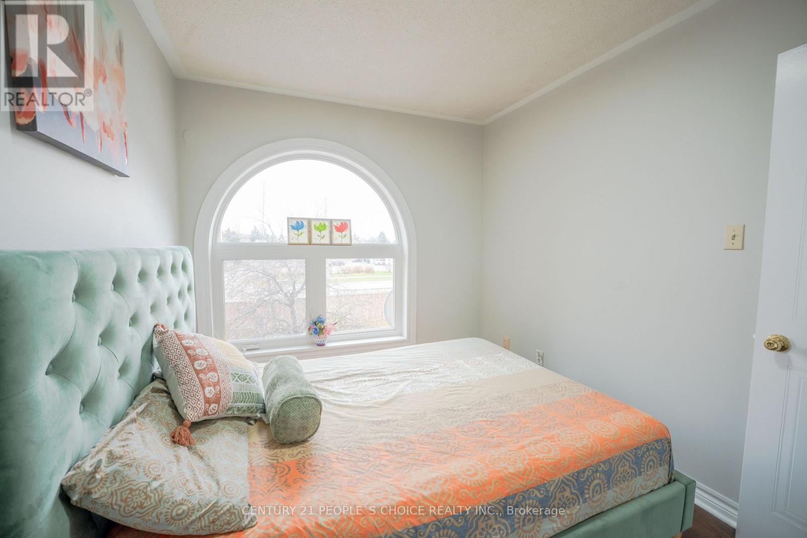 110 Goldenlight Circle, Brampton, Ontario  L6X 4N6 - Photo 24 - W12584148