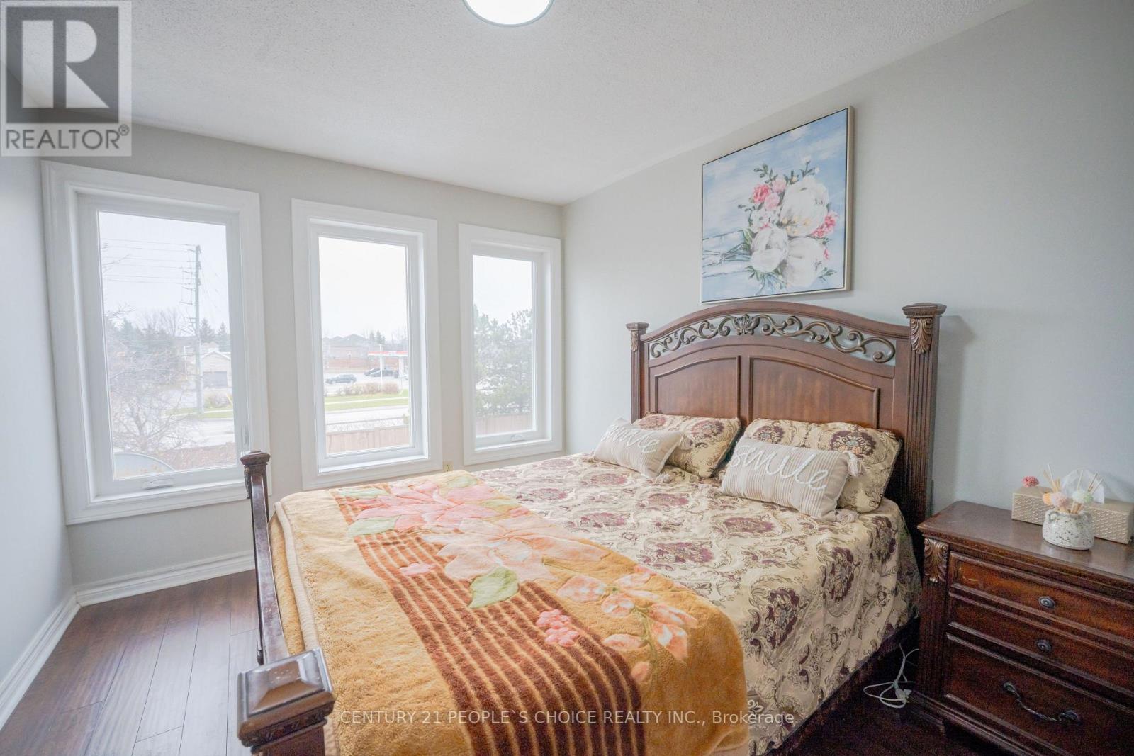 110 Goldenlight Circle, Brampton, Ontario  L6X 4N6 - Photo 27 - W12584148