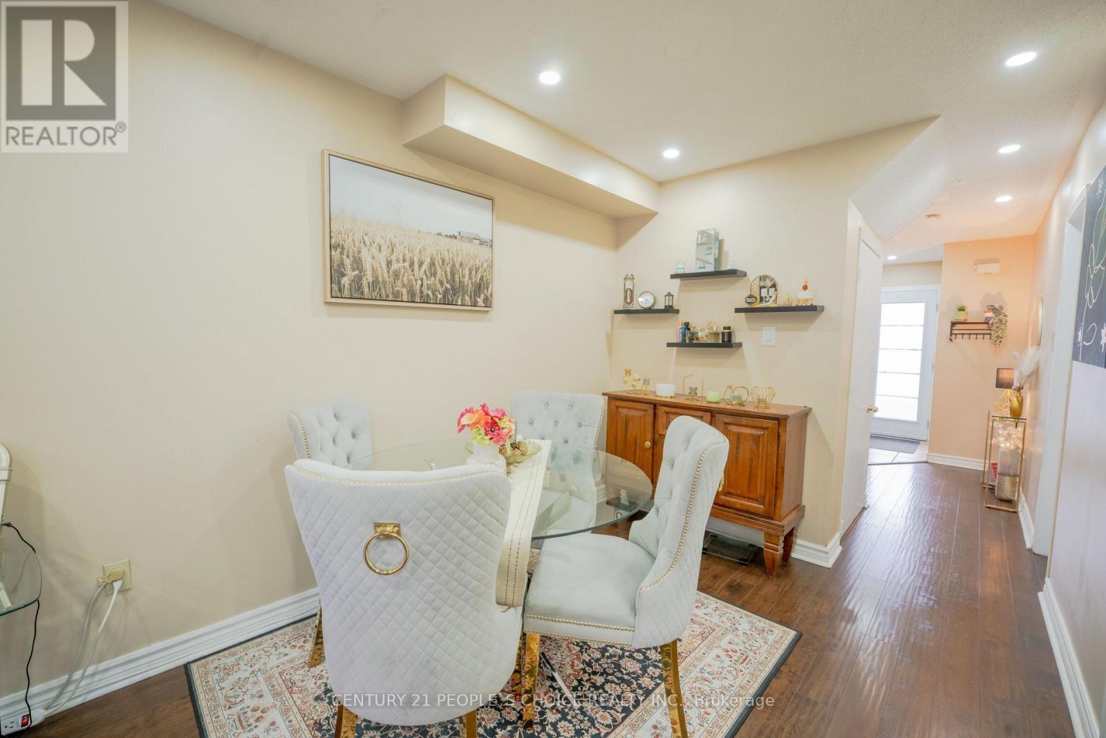 110 Goldenlight Circle, Brampton, Ontario  L6X 4N6 - Photo 8 - W12584148