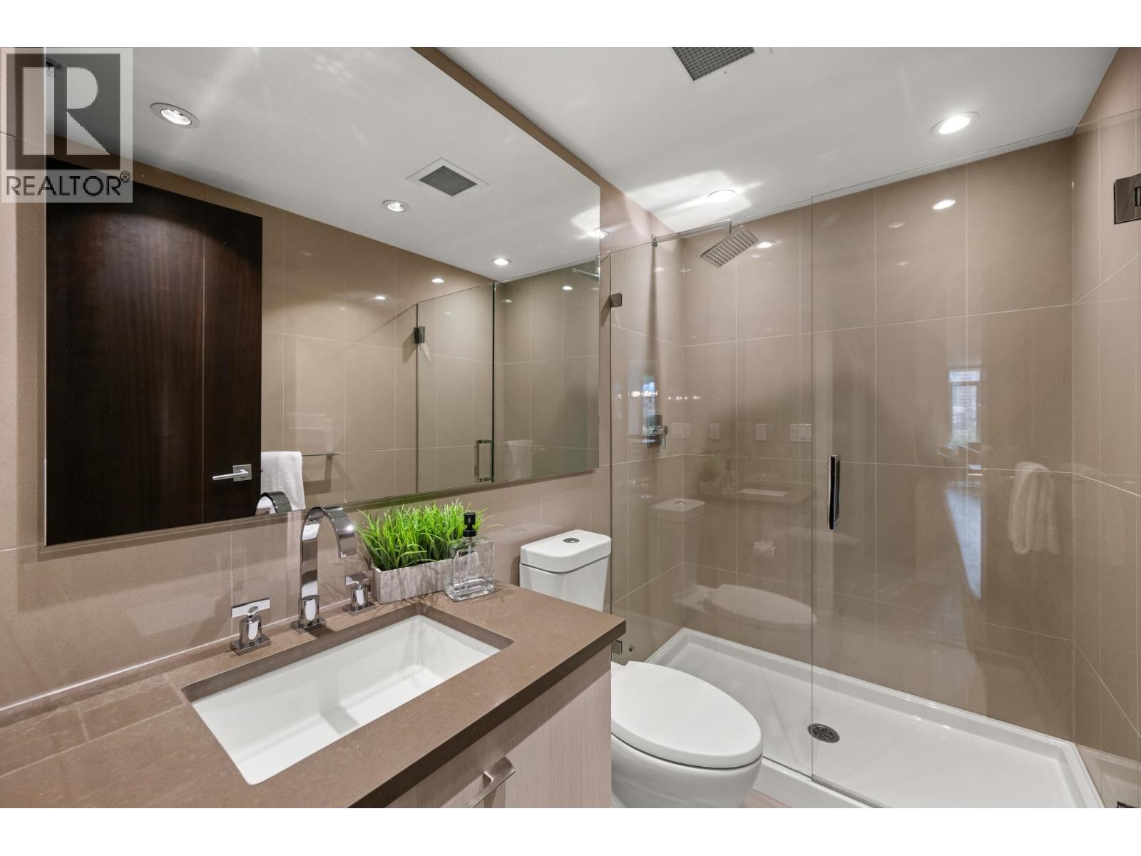 204 210 Salter Street, New Westminster, British Columbia  V3M 0J9 - Photo 18 - R3070678