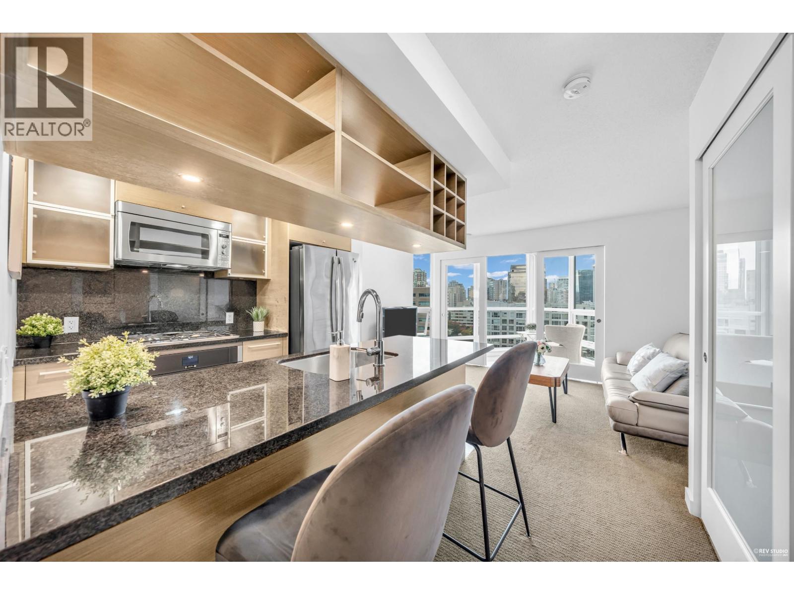 1210 833 SEYMOUR STREET, Vancouver, British Columbia