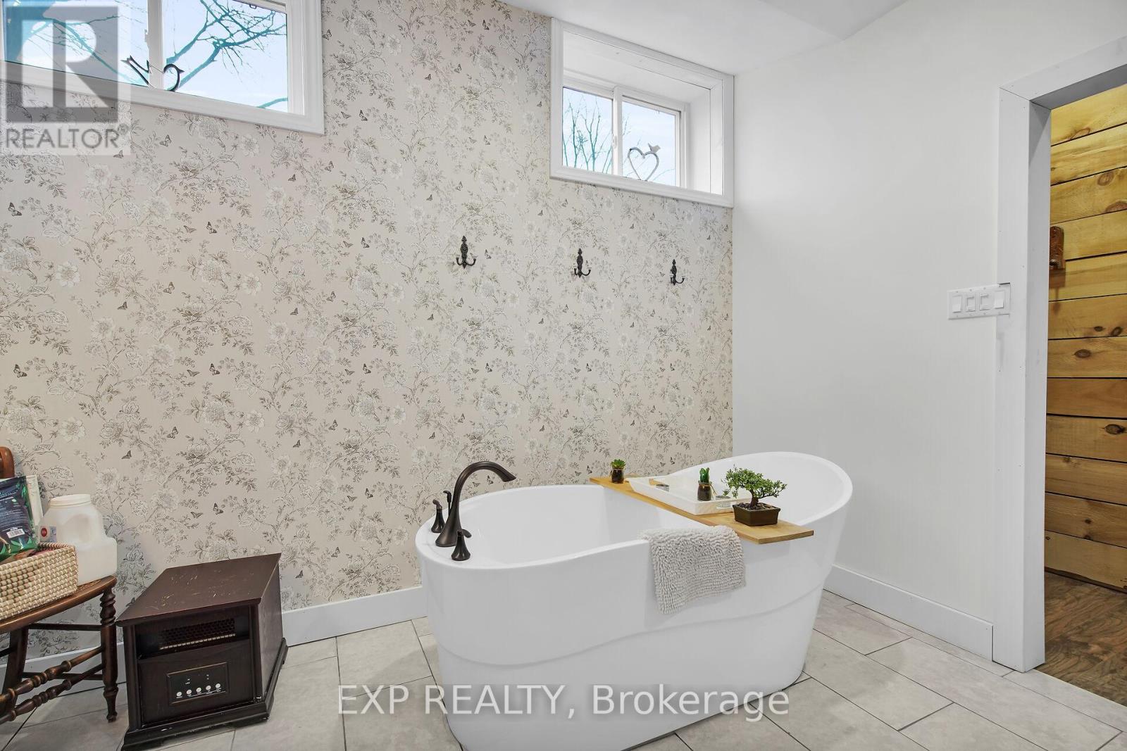 51181 Broadway Street, Malahide, Ontario N0L 2J0 - Photo 21 - X12479833