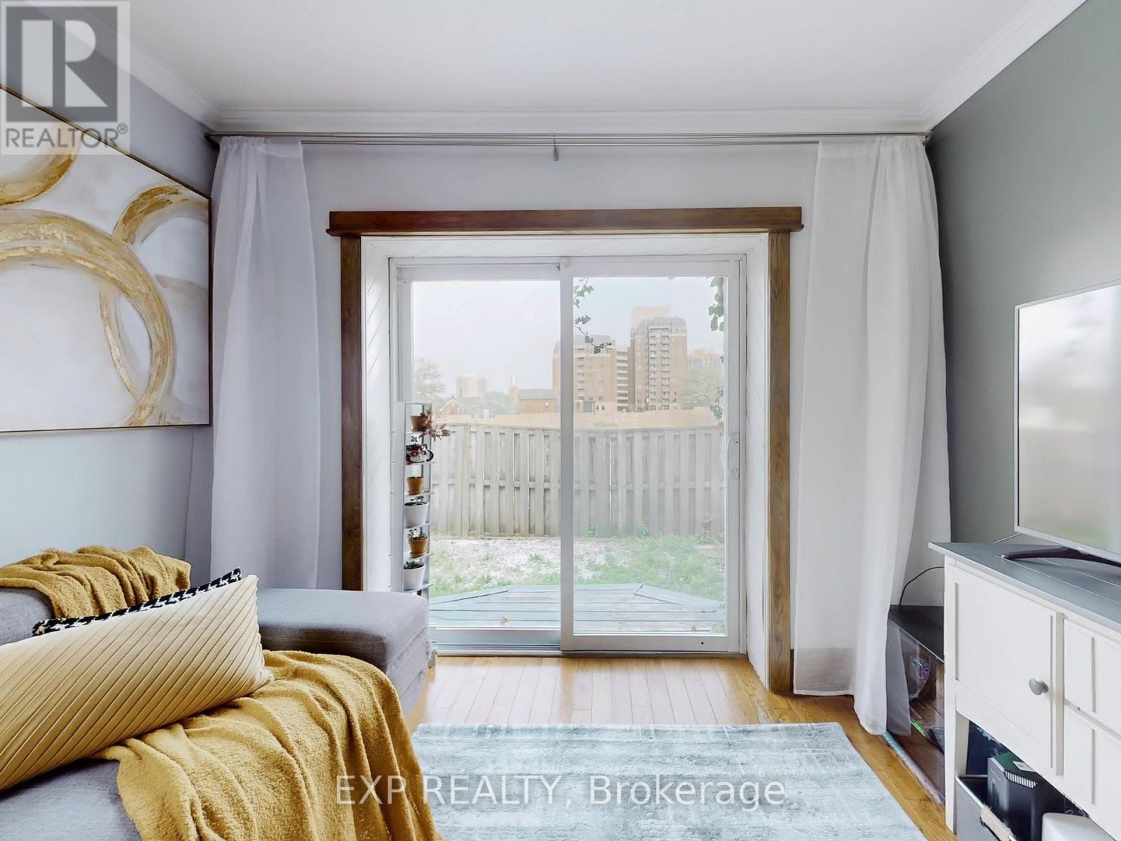 7 David Street, Brampton, Ontario  L6X 1J2 - Photo 10 - W12360283