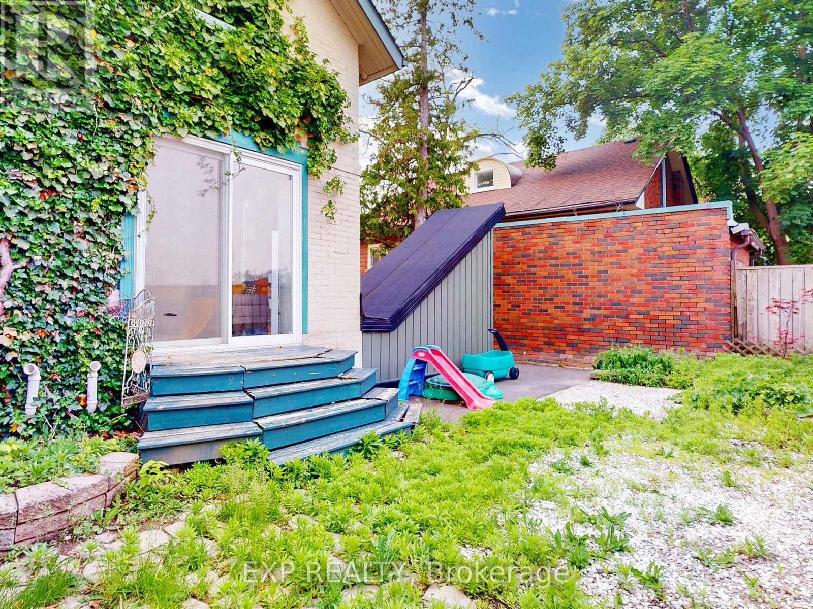 7 David Street, Brampton, Ontario  L6X 1J2 - Photo 31 - W12360283