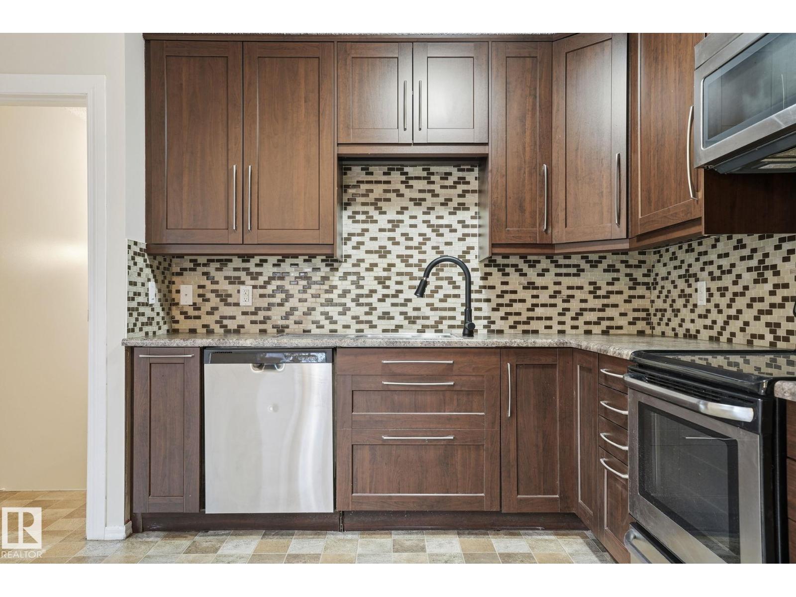 7 Gareth Pl, St. Albert, Alberta  T8N 3K5 - Photo 7 - E4466942