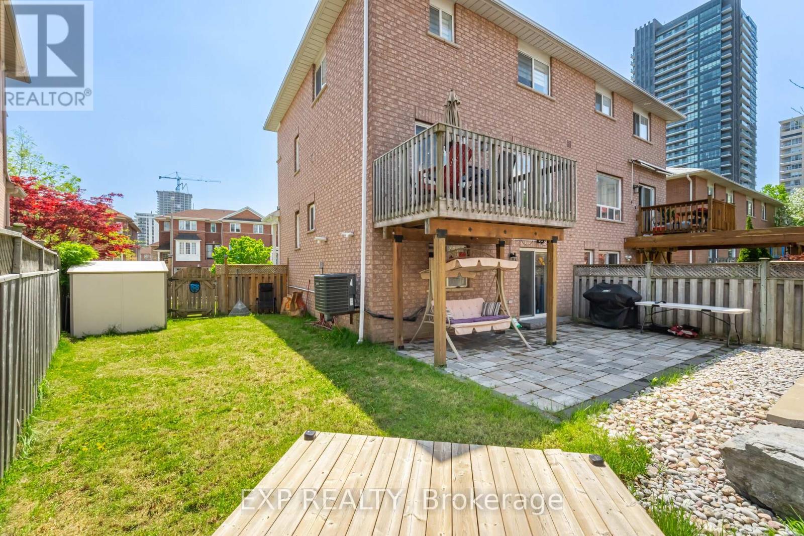 10 Seton Park Road, Toronto (Flemingdon Park), Ontario  M3C 3Z6 - Photo 50 - C12502522