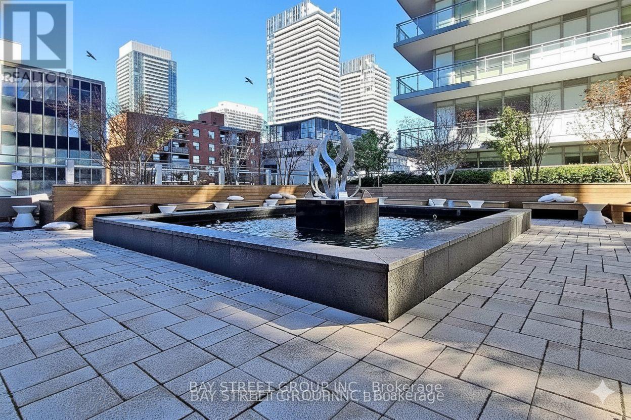 410 - 89 Dunfield Avenue, Toronto, Ontario  M4S 0A4 - Photo 3 - C12584190