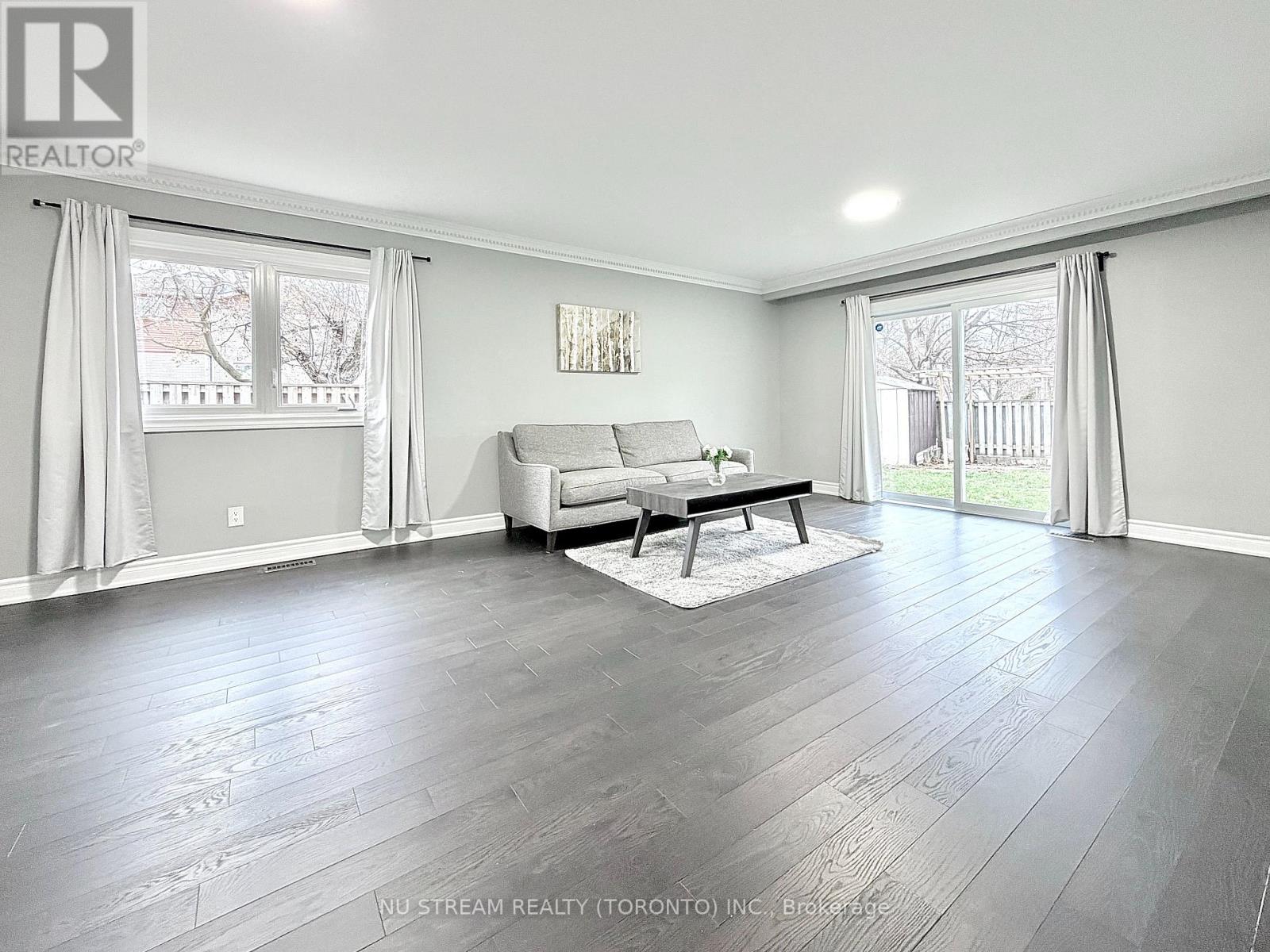 3 Mosedale Crescent, Toronto, Ontario  M2J 3A3 - Photo 19 - C12584194