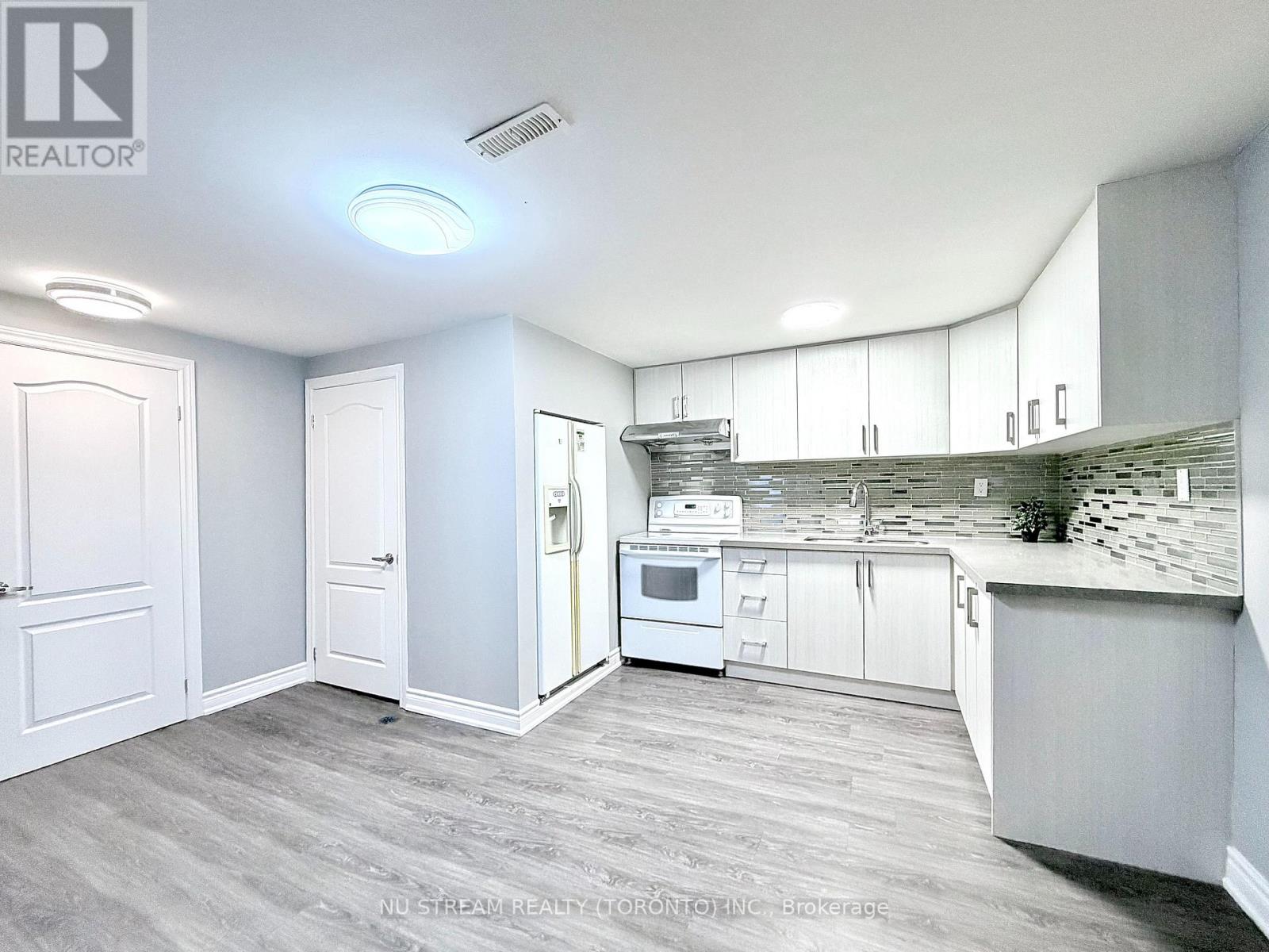 3 Mosedale Crescent, Toronto, Ontario  M2J 3A3 - Photo 29 - C12584194